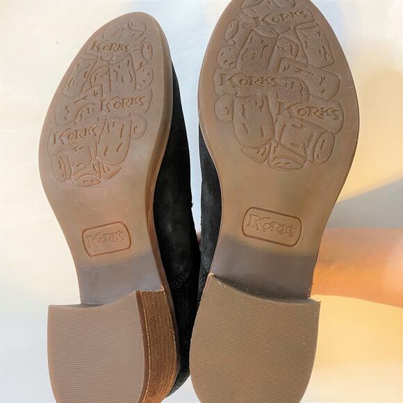 KORKS Black Suede Maldon Bootie 6M - Picture 9 of 11